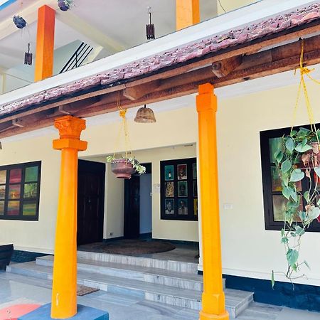 فندق Vedha Ayurvedic Panchakarma Treatment Centre Alappuzha المظهر الخارجي الصورة