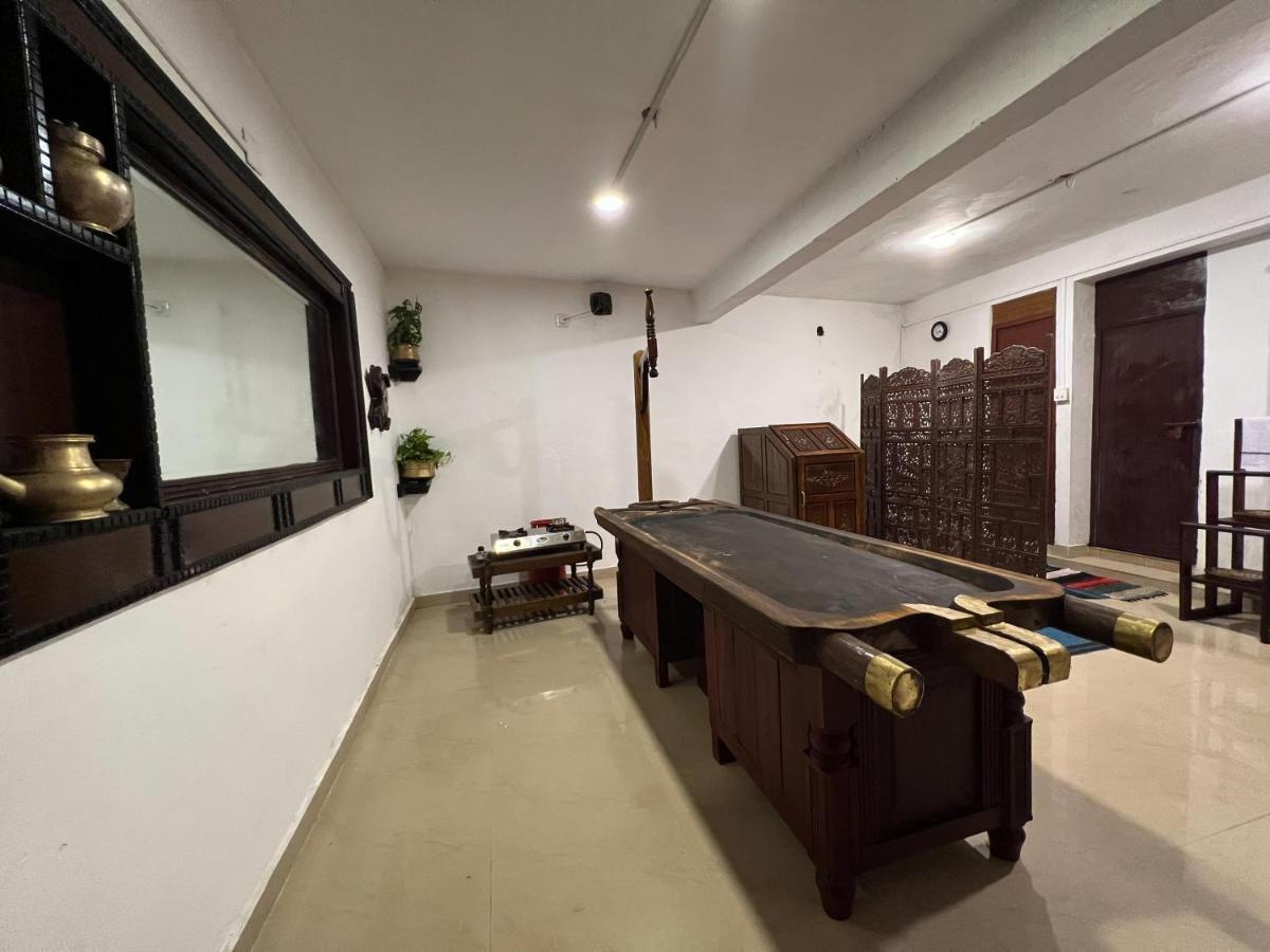 فندق Vedha Ayurvedic Panchakarma Treatment Centre Alappuzha المظهر الخارجي الصورة